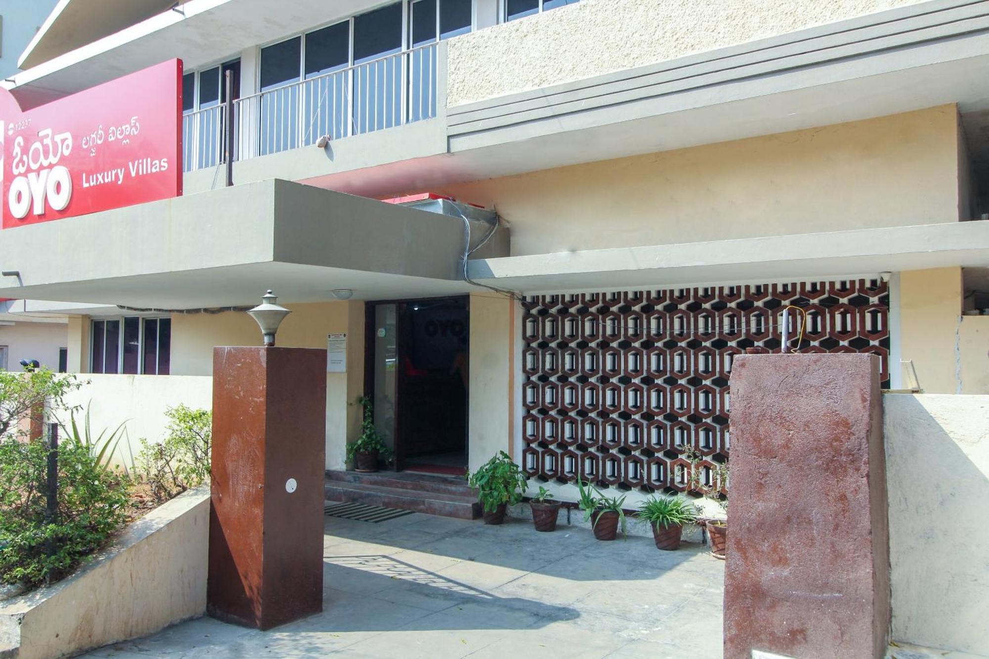 Hotel O Luxury Villas Near Begumpet Airport Hyderabad Esterno foto
