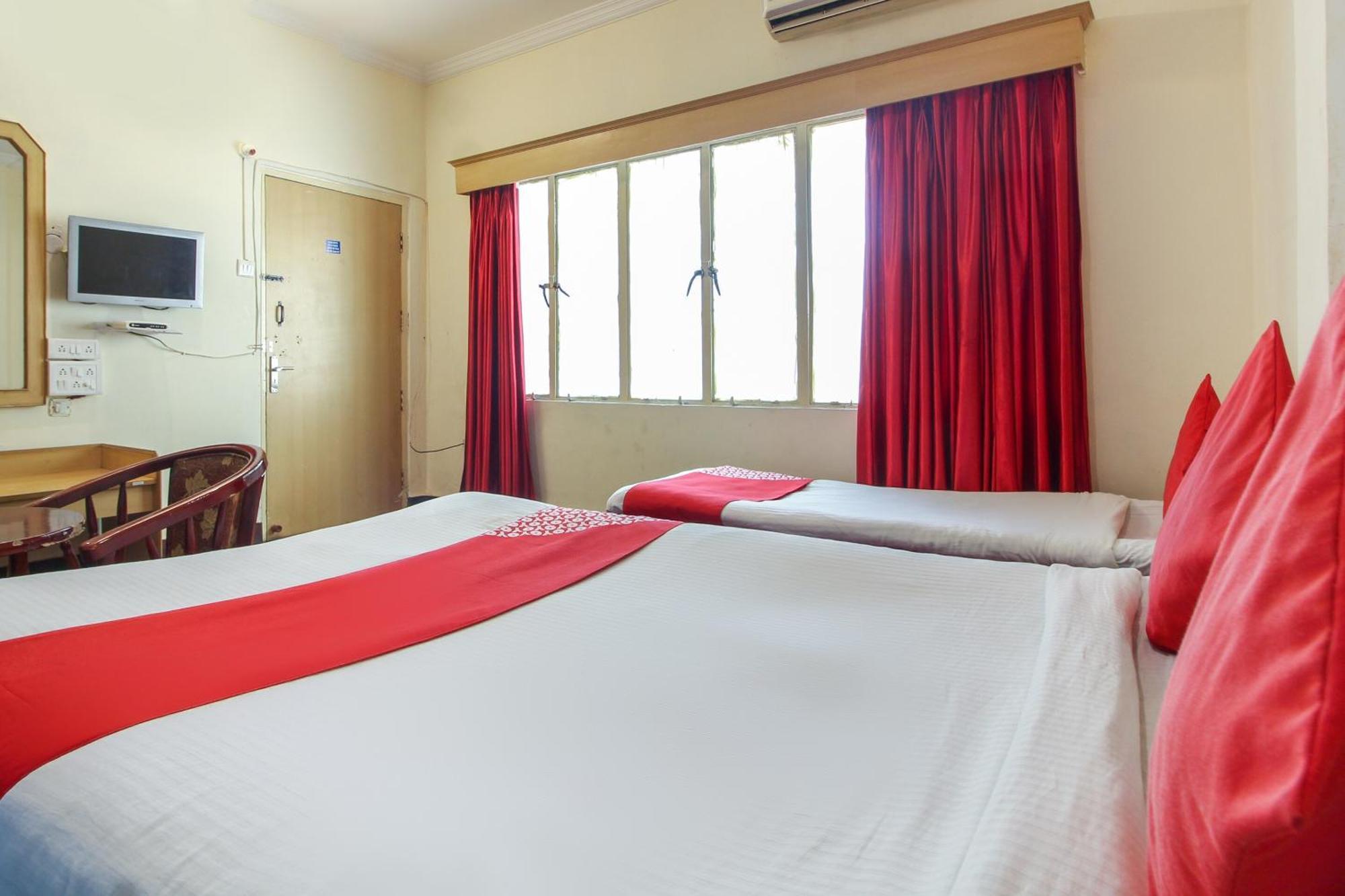 Hotel O Luxury Villas Near Begumpet Airport Hyderabad Esterno foto
